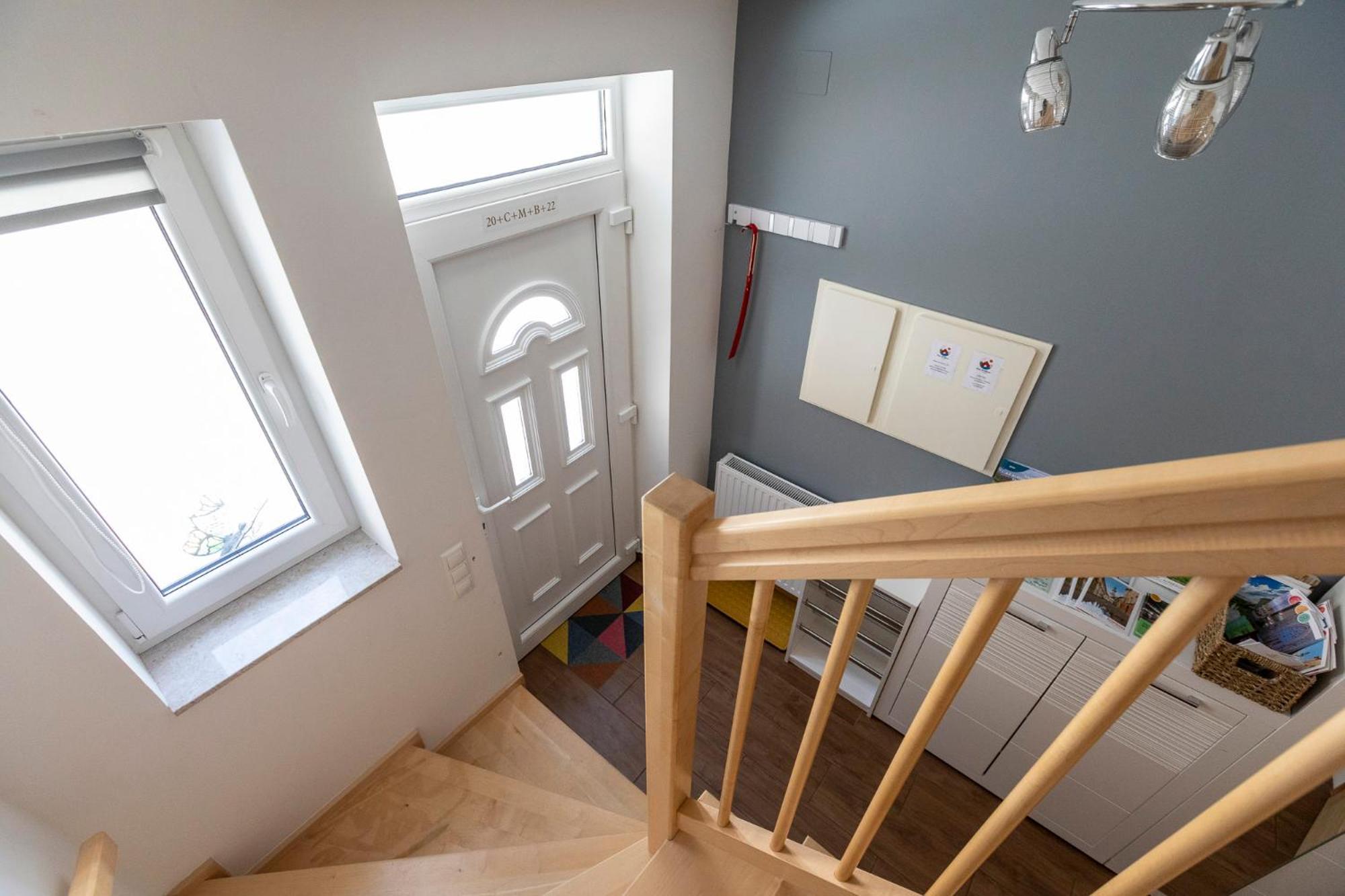 Park Apartman Sarrod Exterior foto