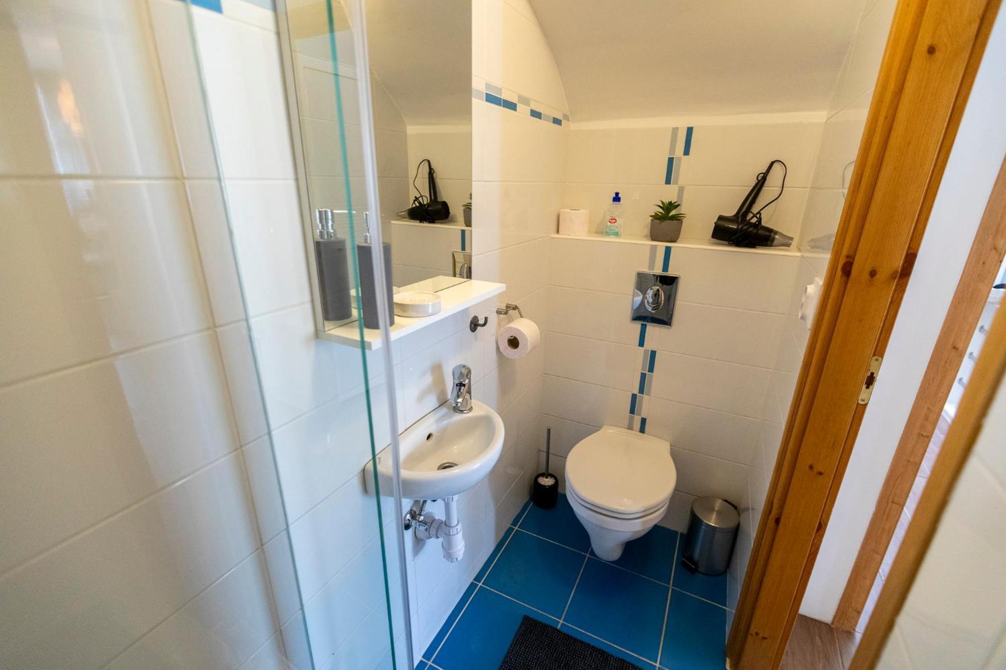 Park Apartman Sarrod Exterior foto