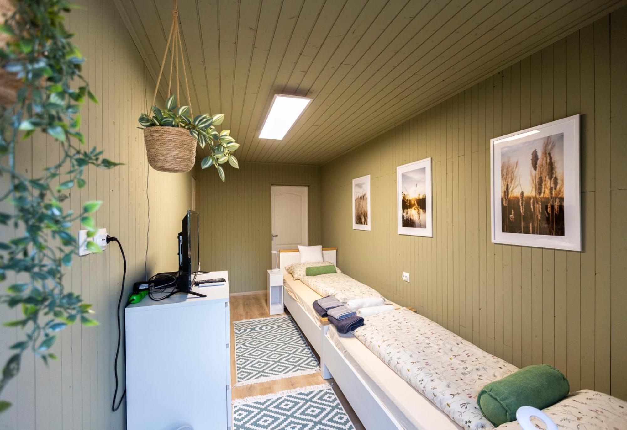 Park Apartman Sarrod Exterior foto