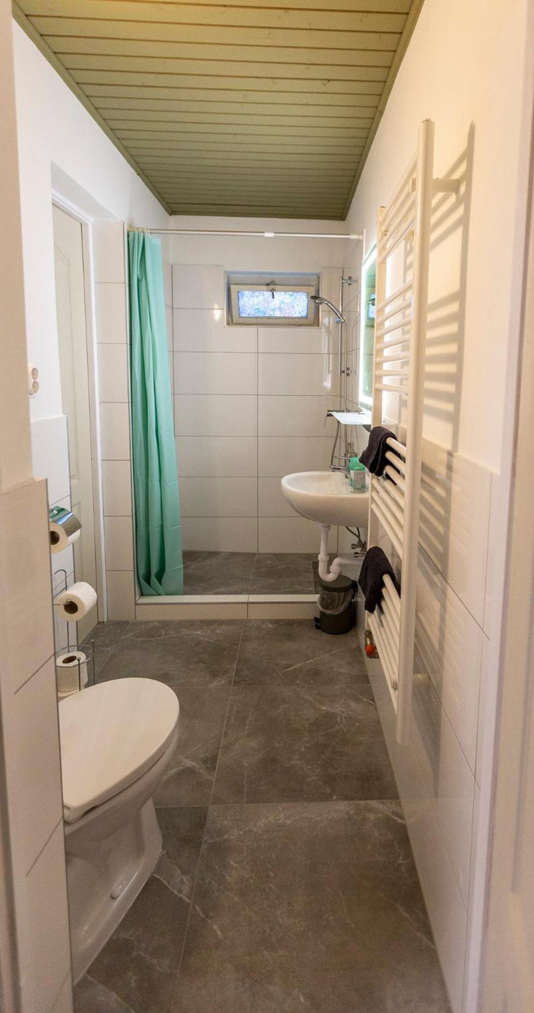 Park Apartman Sarrod Exterior foto